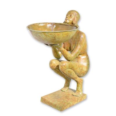 A BRONZE FIGURAL ART DECO FOUNTAIN