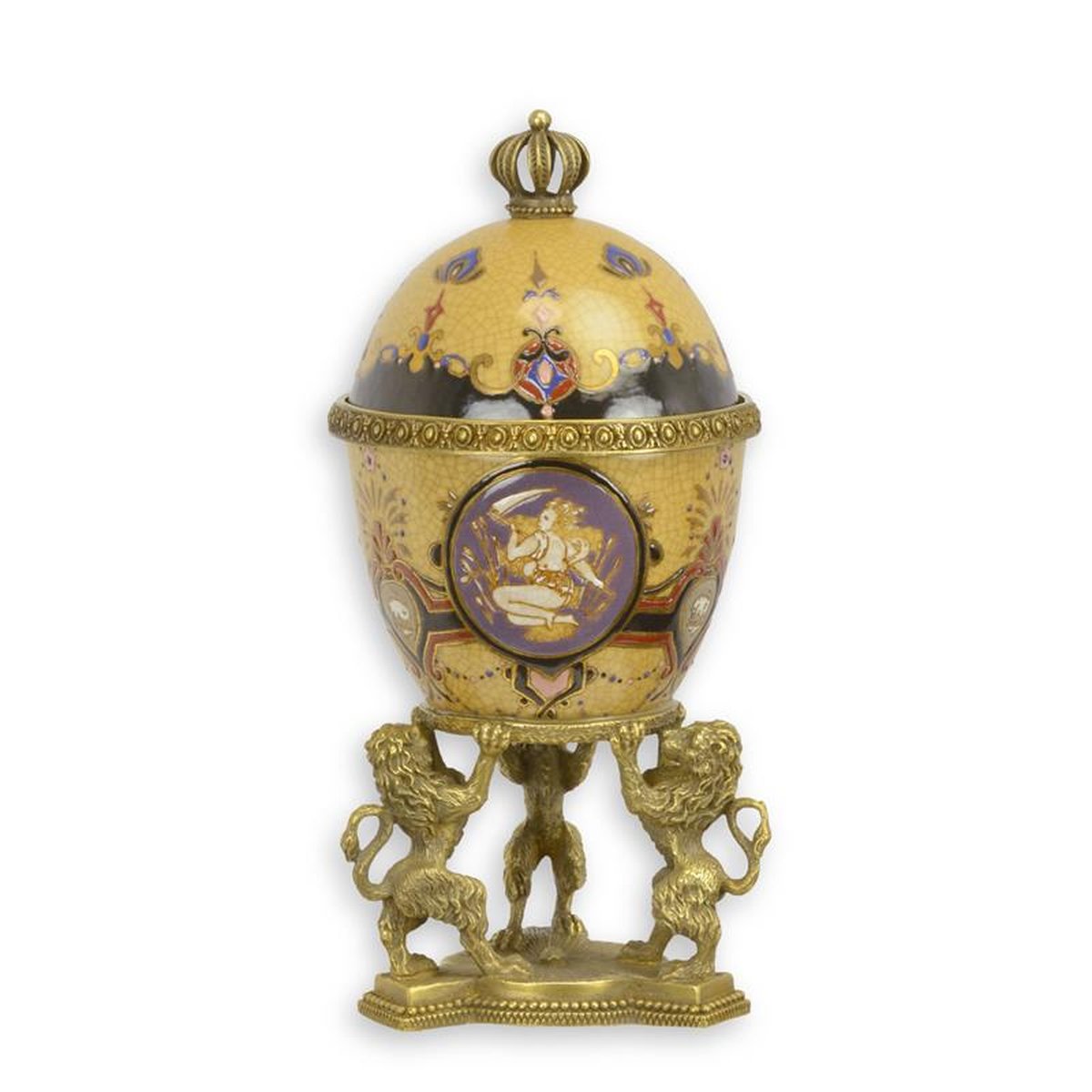 A BRONZE MOUNTED PORCELAIN EGG SHAPED BOX
