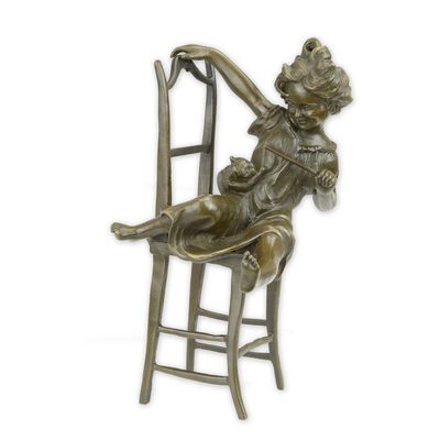 A BRONZE SCULPTURE CALLED HAPPY CAT