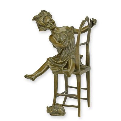 A BRONZE SCULPTURE CALLED HAPPY CAT