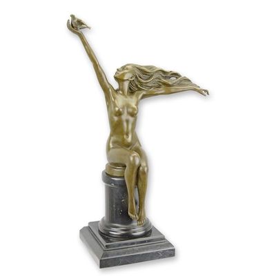A BRONZE SCULPTURE CALLED THE CARRIER PIGEON