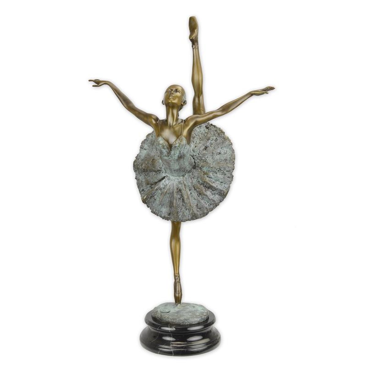 A BRONZE SCULPTURE OF A BALLERINA