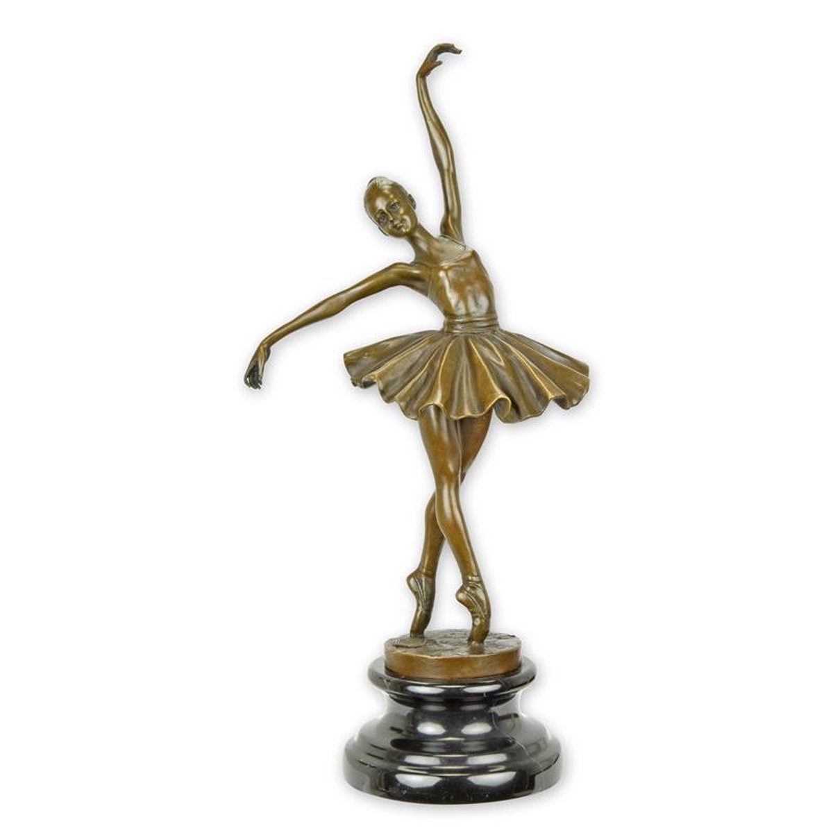 A BRONZE SCULPTURE OF A BALLERINA