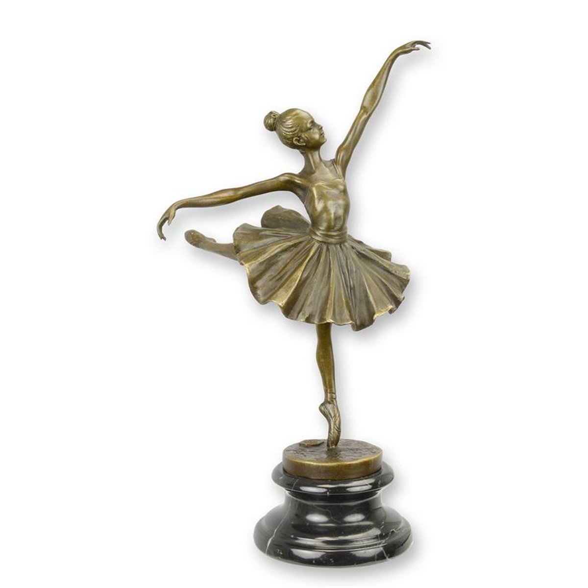 A BRONZE SCULPTURE OF A BALLERINA