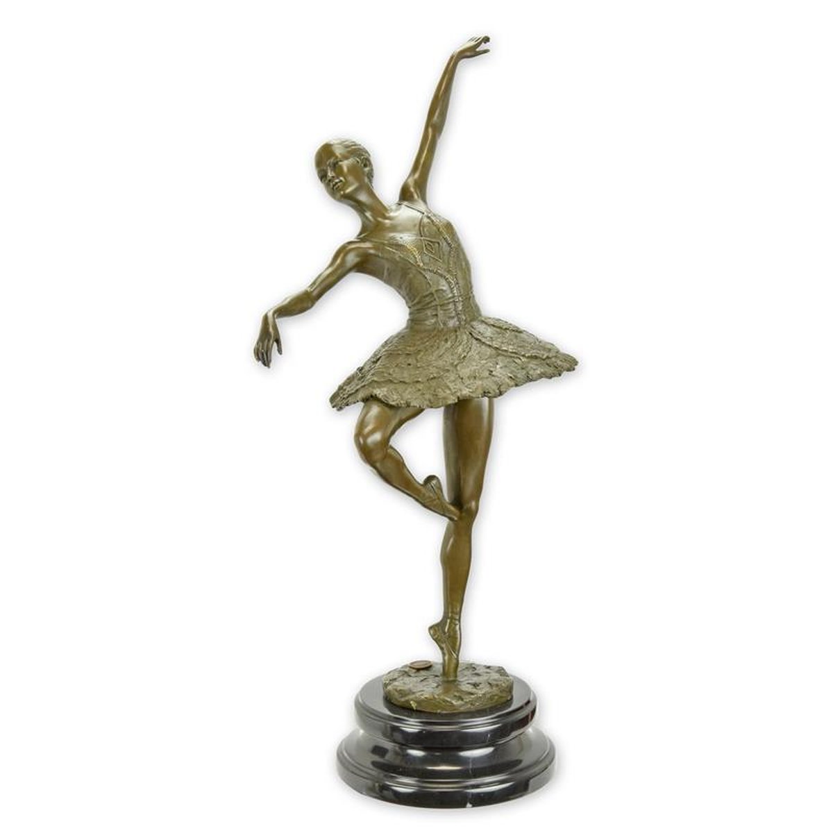 A BRONZE SCULPTURE OF A BALLERINA