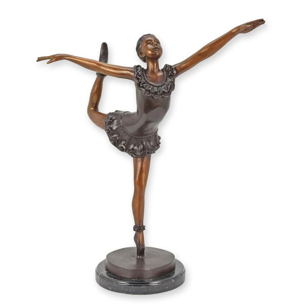 A BRONZE SCULPTURE OF A BALLERINA