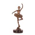 A BRONZE SCULPTURE OF A BALLERINA