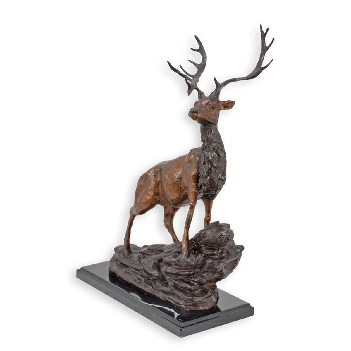A BRONZE SCULPTURE OF A DEER