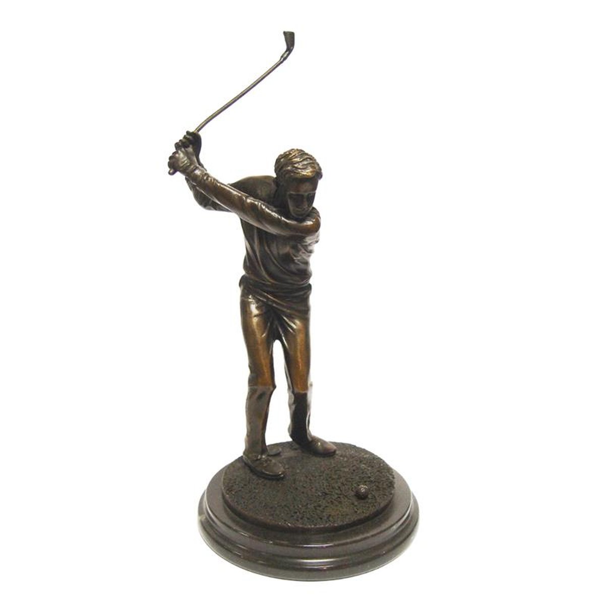 A BRONZE SCULPTURE OF A GOLFER