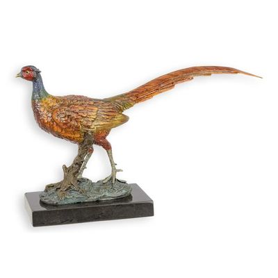 A BRONZE SCULPTURE OF A PHEASANT