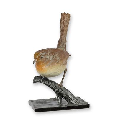 A BRONZE SCULPTURE OF A ROBIN