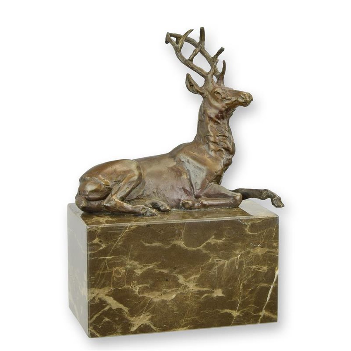 A BRONZE SCULPTURE OF A STAG