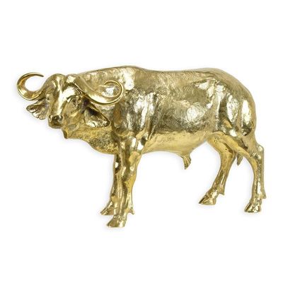 A BRONZE SCULPTURE OF AN AFRICAN WATER BUFFALO