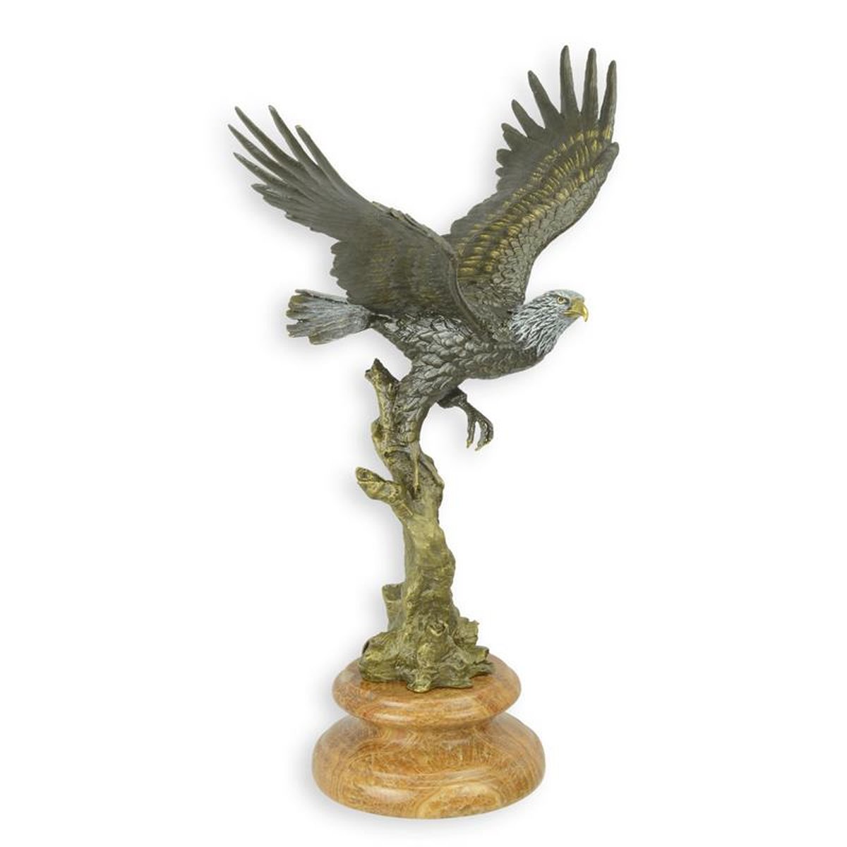 A BRONZE SCULPTURE OF AN EAGLE IN A FLIGHT