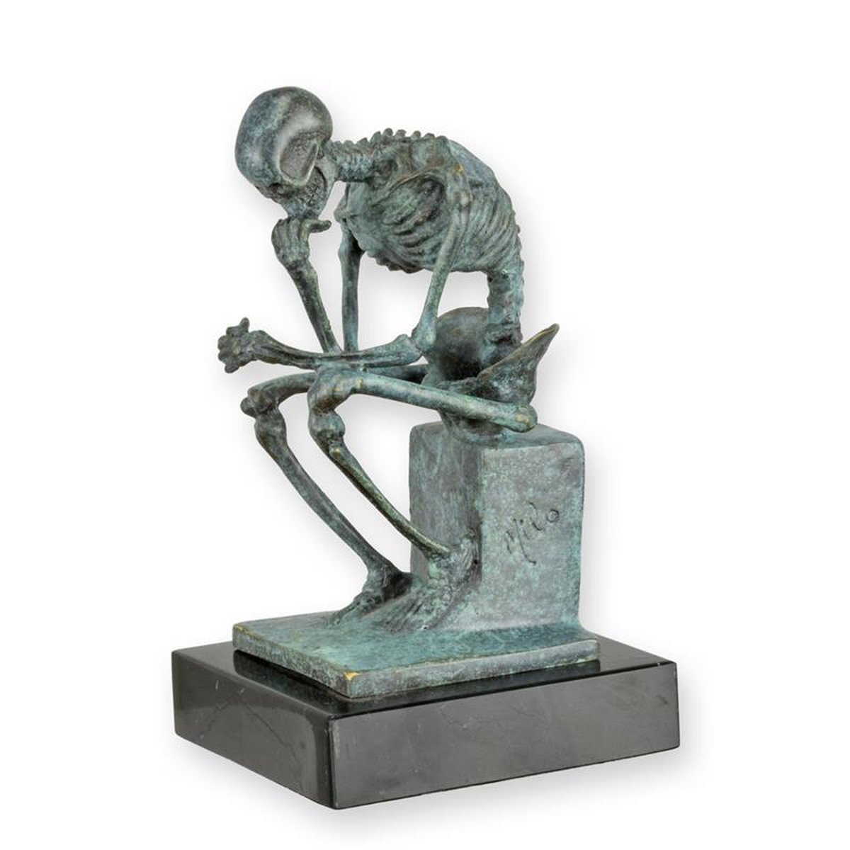 A BRONZE SCULPTURE OF THE SKELETON THINKER - OLD GREEN