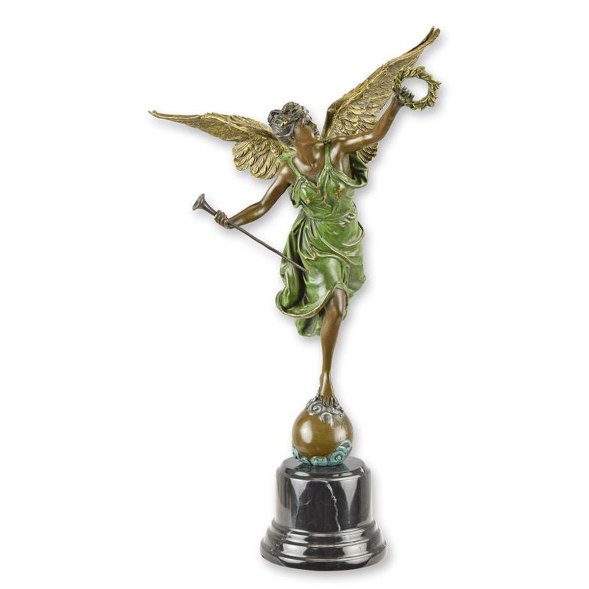 A BRONZE SCULPTURE OF THE WINGED VICTORY