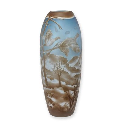A CAMEO GLASS VASE 'WINTER LANDSCAPE'
