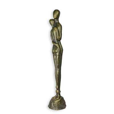 A CAST IRON SCULPTURE OF AN EMBRACING COUPLE - BRONZE LOOK