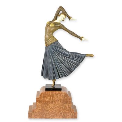 A COLD PAINTED BRONZE SCULPTURE CALLED AYOUTA""