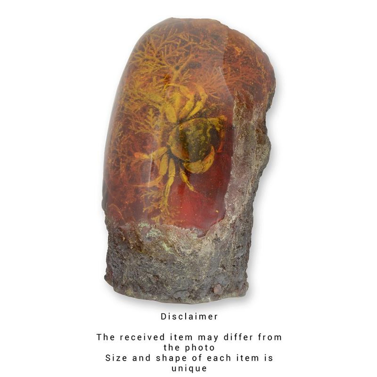 A CRAB ARTIFICIAL AMBER FOSSIL