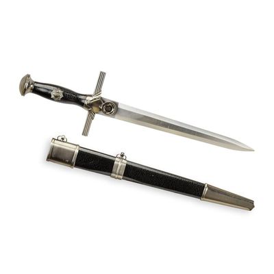 A GERMAN DAGGER