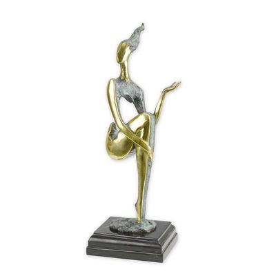 A MODERNIST BRONZE SCULPTURE OF A FEMALE NUDE