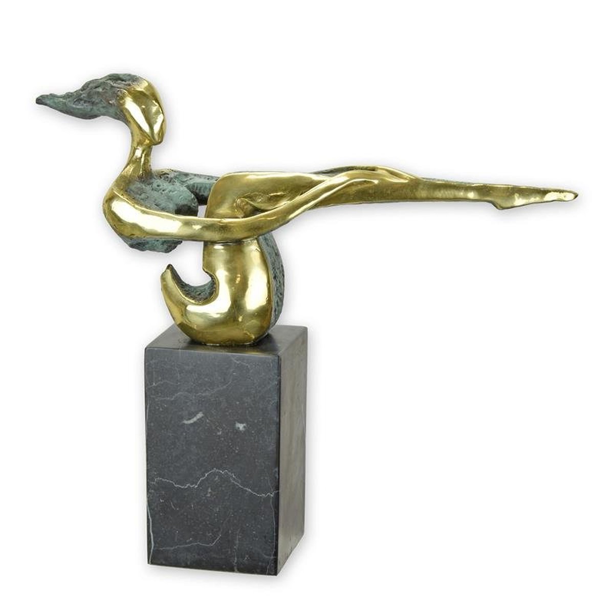 A MODERNIST BRONZE SCULPTURE OF A FEMALE NUDE