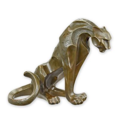 A MODERNIST BRONZE SCULPTURE OF A SEATED JAGUAR