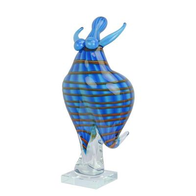 A MURANO STYLE GLASS FIGURINE OF A FEMALE DANCER