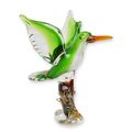 A MURANO STYLE GLASS FIGURINE OF A HUMMINGBIRD