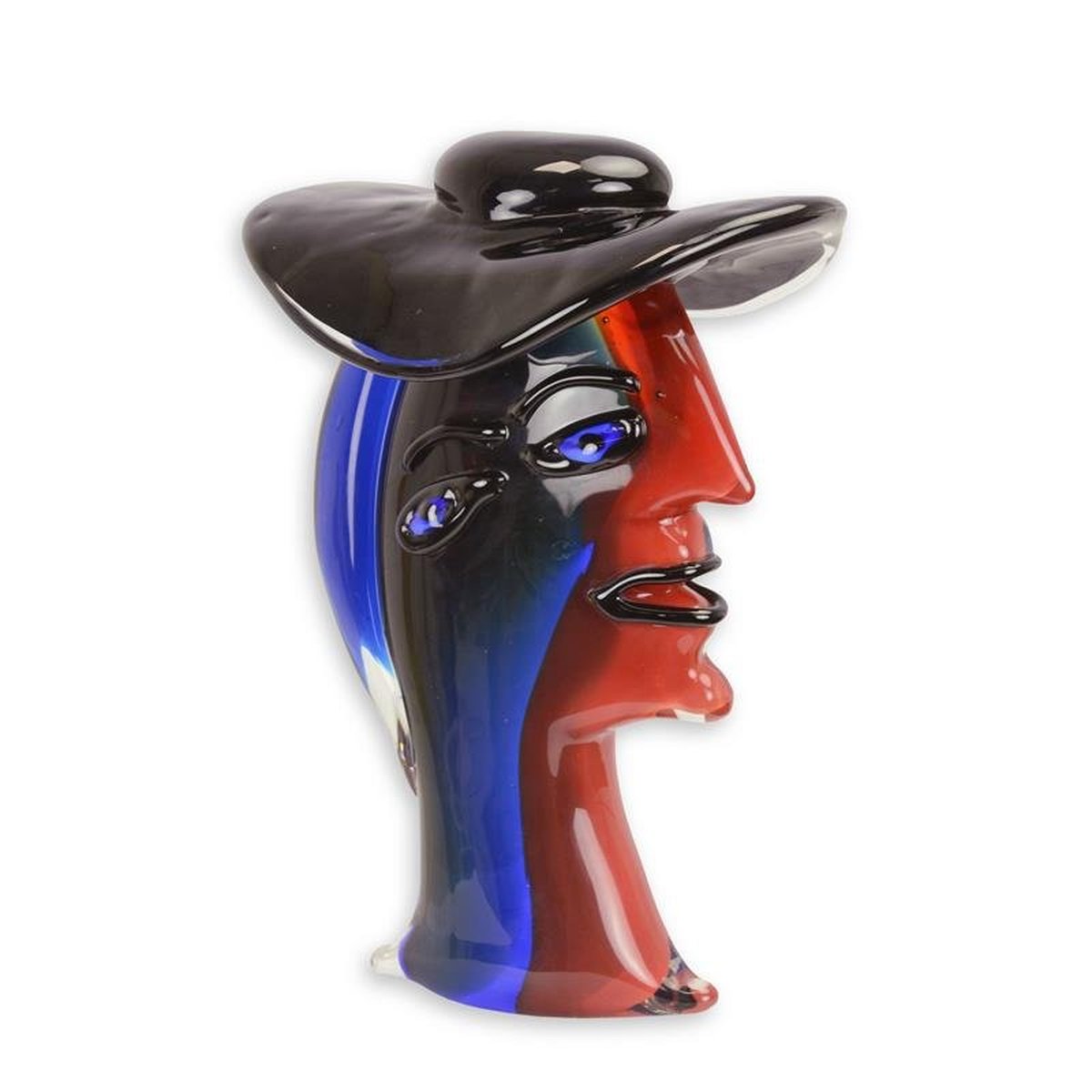 A Murano Style Glass Figurine of a Lady with Hat