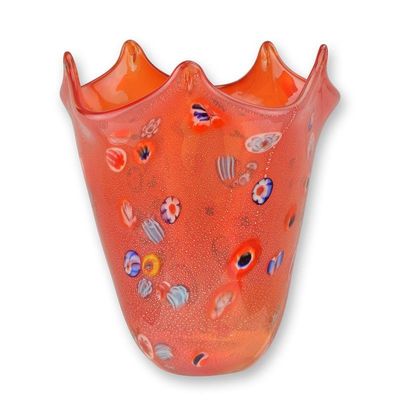 A MURANO STYLE GLASS VASE