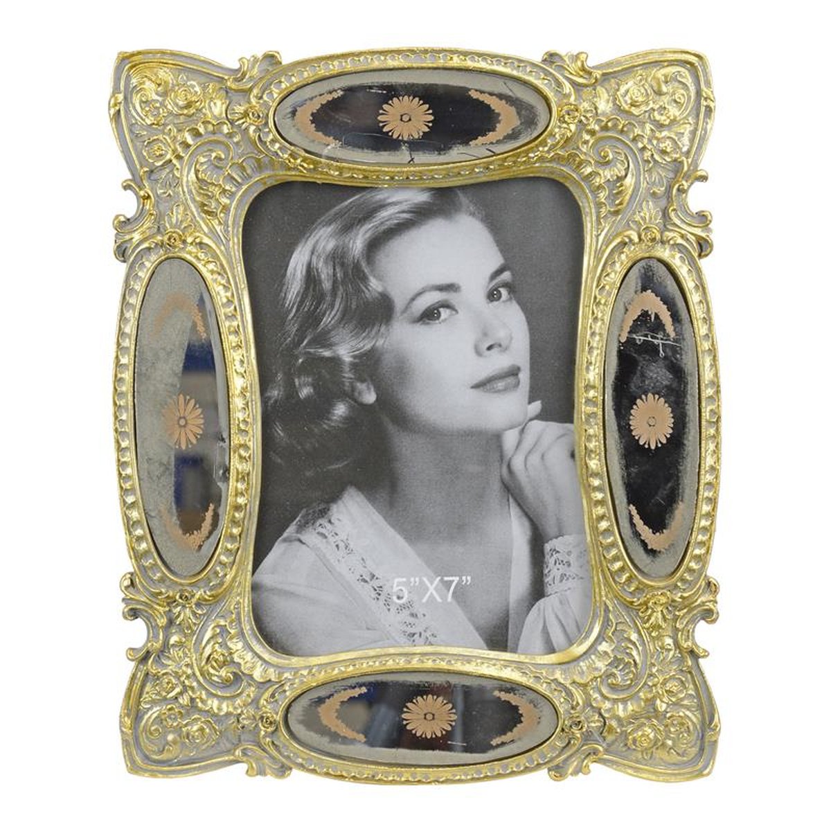 A RESIN PHOTO FRAME