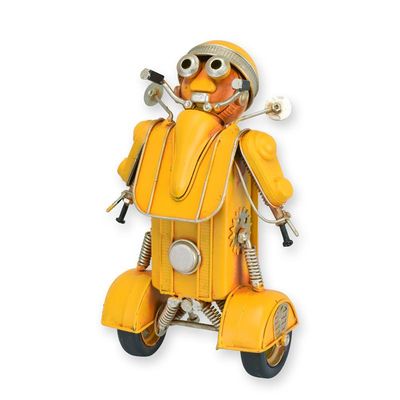 A TIN MODEL OF A ROBOT