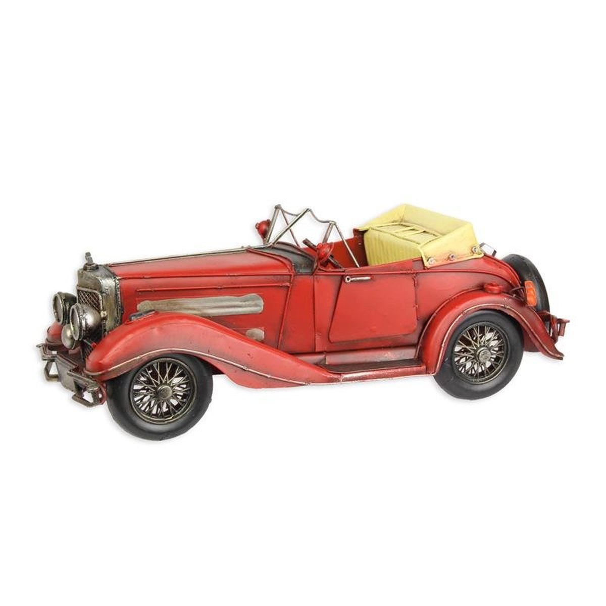 A TIN MODEL OF AN OLDTIMER | Sculpturesly