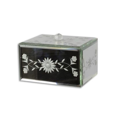 A VENETIAN GLASS BOX