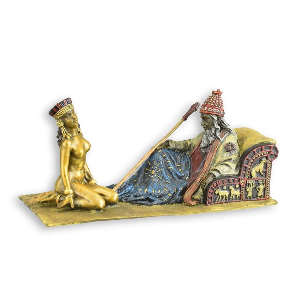 AN ORIENTAL BRONZE SCULPTURE