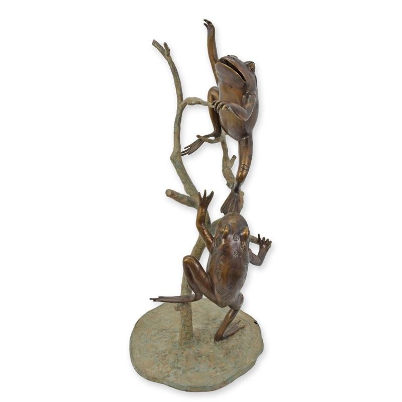 A handcrafted sculpture from the Sculpturesly collection