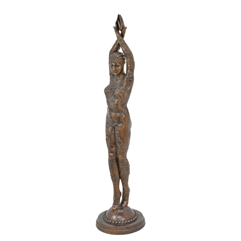 A handcrafted sculpture from the Sculpturesly collection