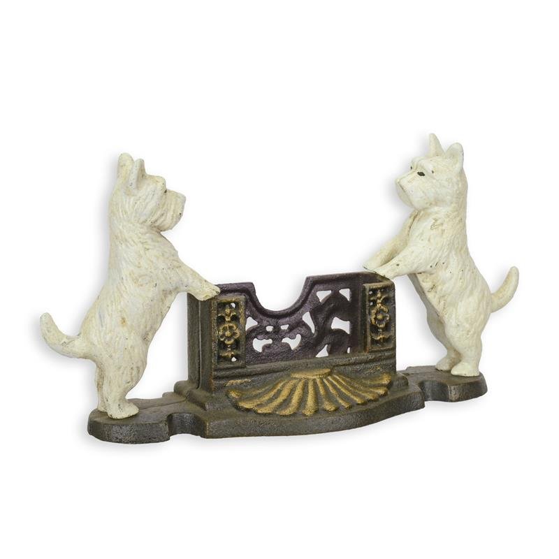 A handcrafted sculpture from the Sculpturesly collection