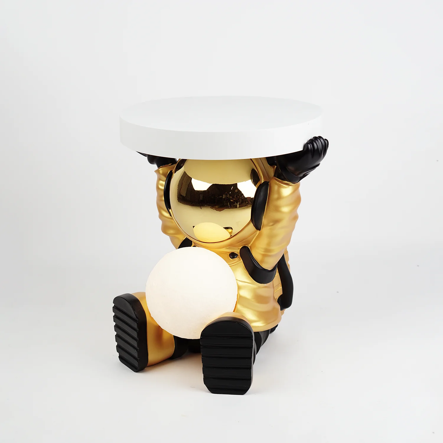 Astronaut - Table + Music & Light