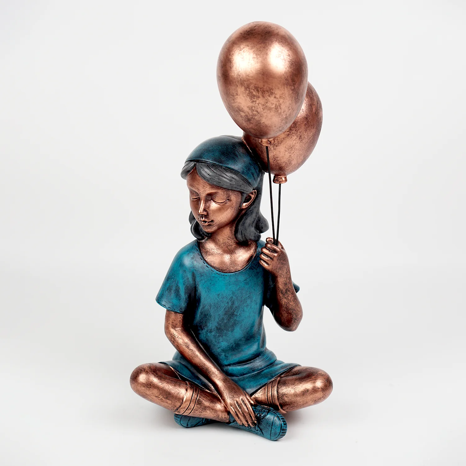 Girl & 2 Balloons Sitting L - Blue/bronze